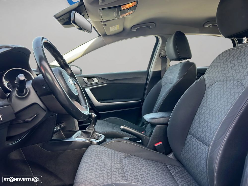 Kia Ceed 1.0 T-GDI ISG GT Line - 9