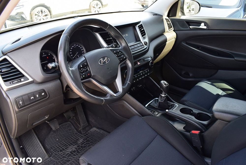 Hyundai Tucson - 10