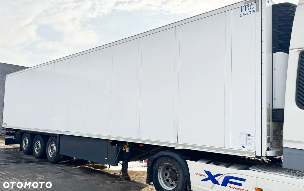 Schmitz Cargobull SCB S3B - 2