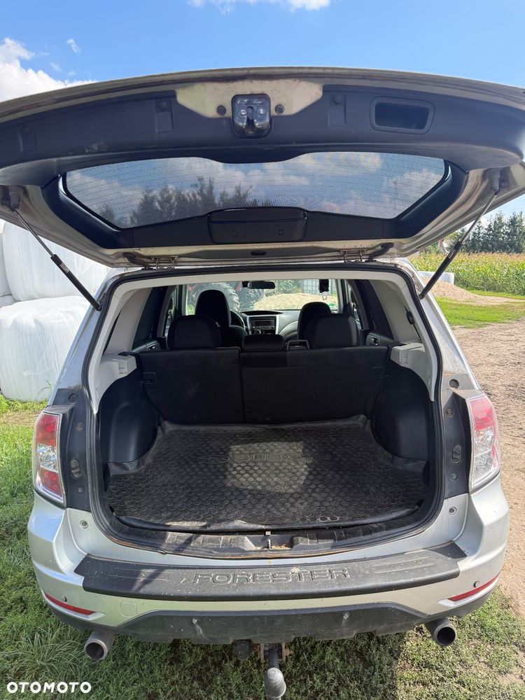 Subaru Forester 2.0X Exclusive - 6