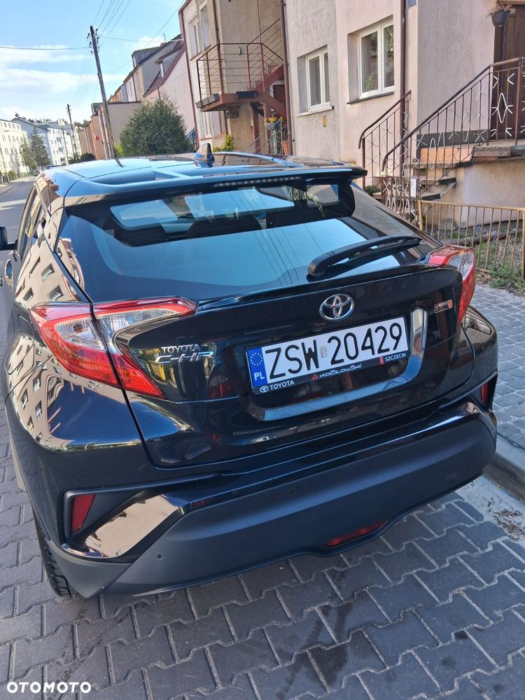 Toyota C-HR 1.2 T Dynamic - 2