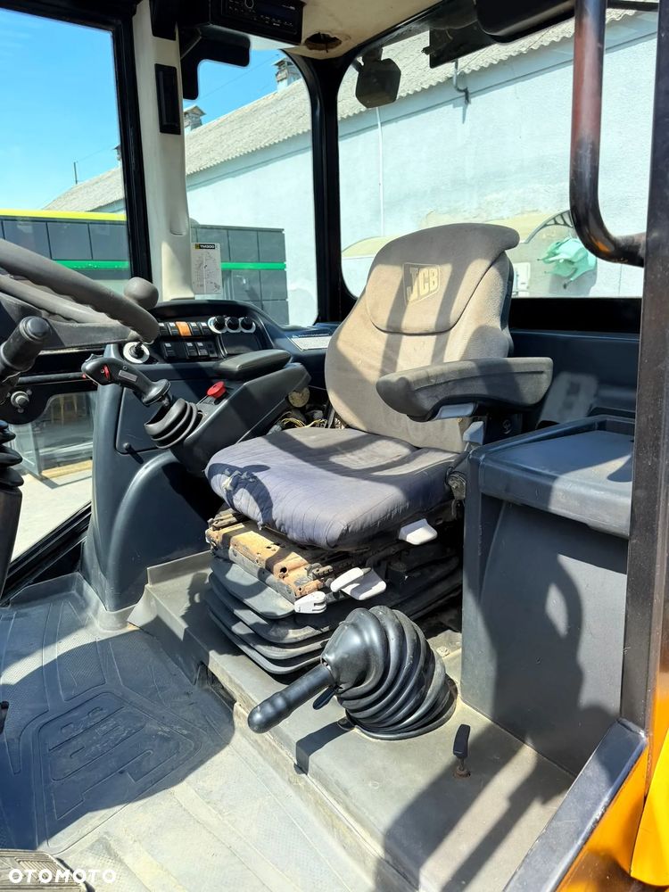 JCB TM 300 - 14