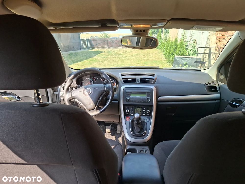 Fiat Croma 1.9 JTD Active - 2