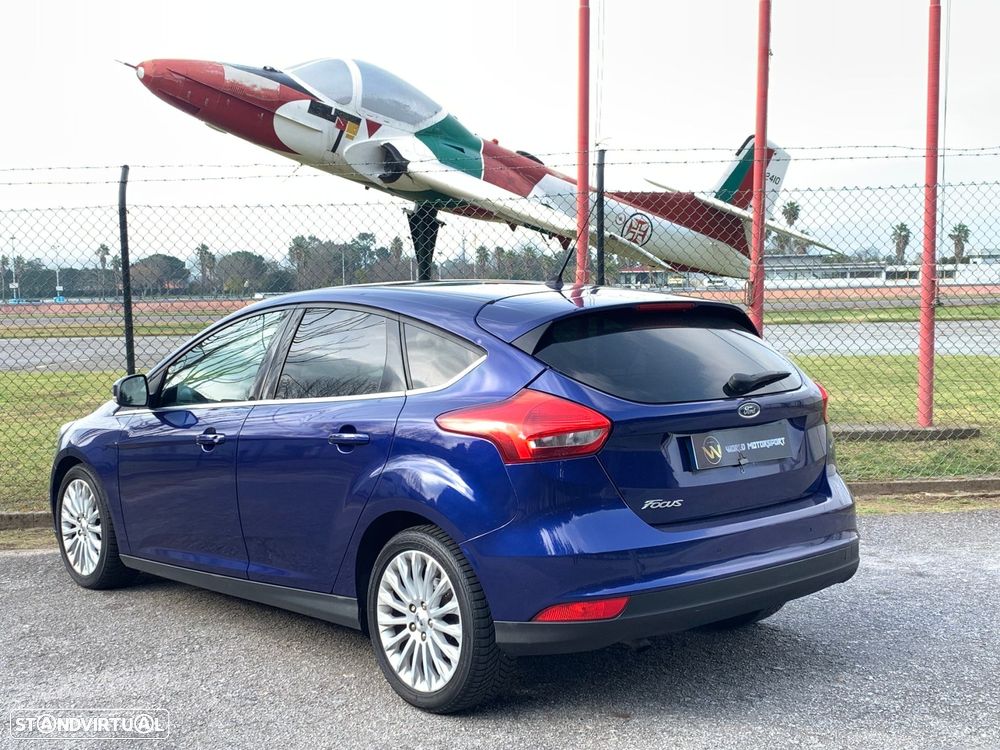Ford Focus 1.5 TDCi Titanium ECOnetic - 17