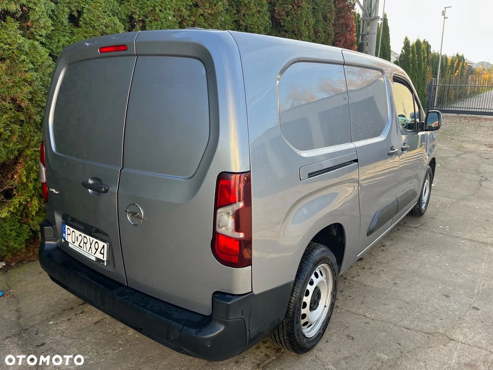 Opel COMBO - 12