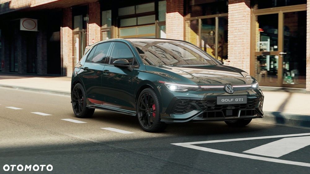 Volkswagen Golf - 6