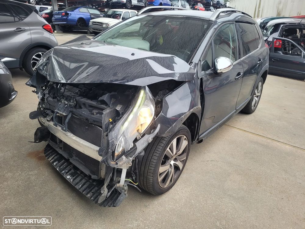 Peugeot 2008 2017 1.2 THP para peças - 3