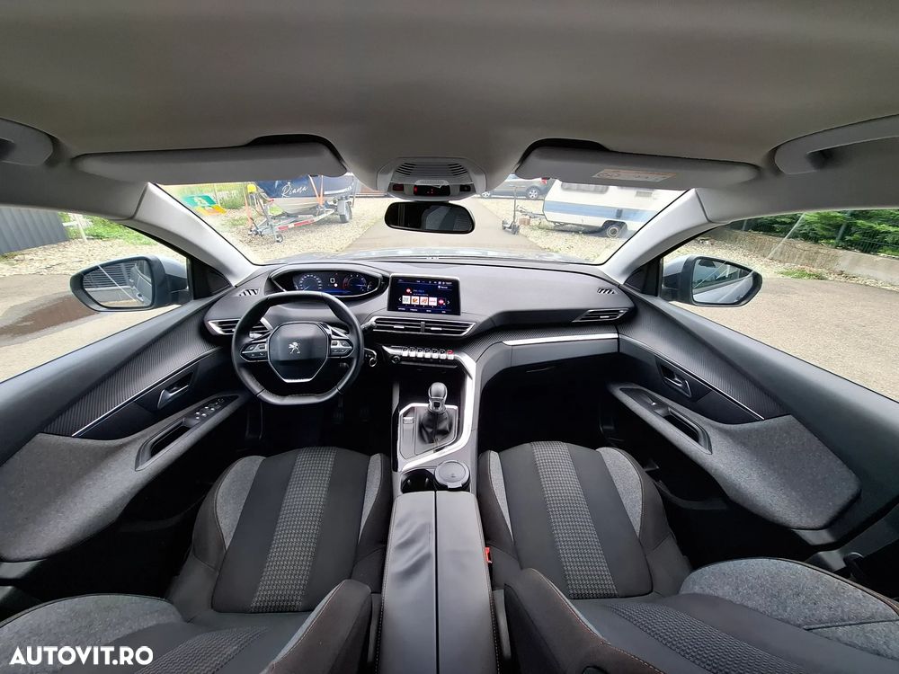 Peugeot 3008 - 5