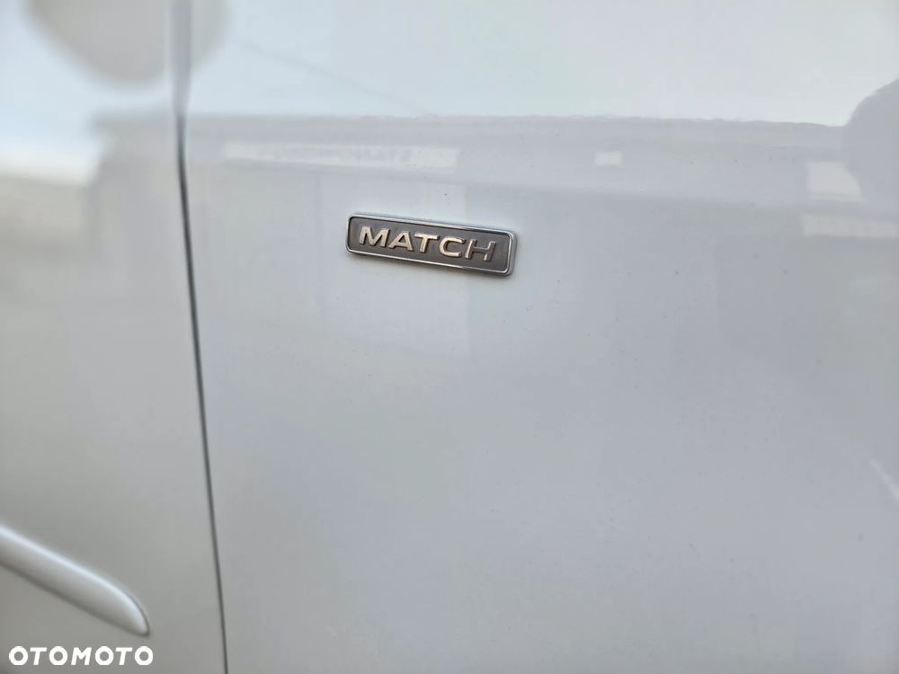 Volkswagen Touran 1.6 TDI DPF DSG MATCH - 16