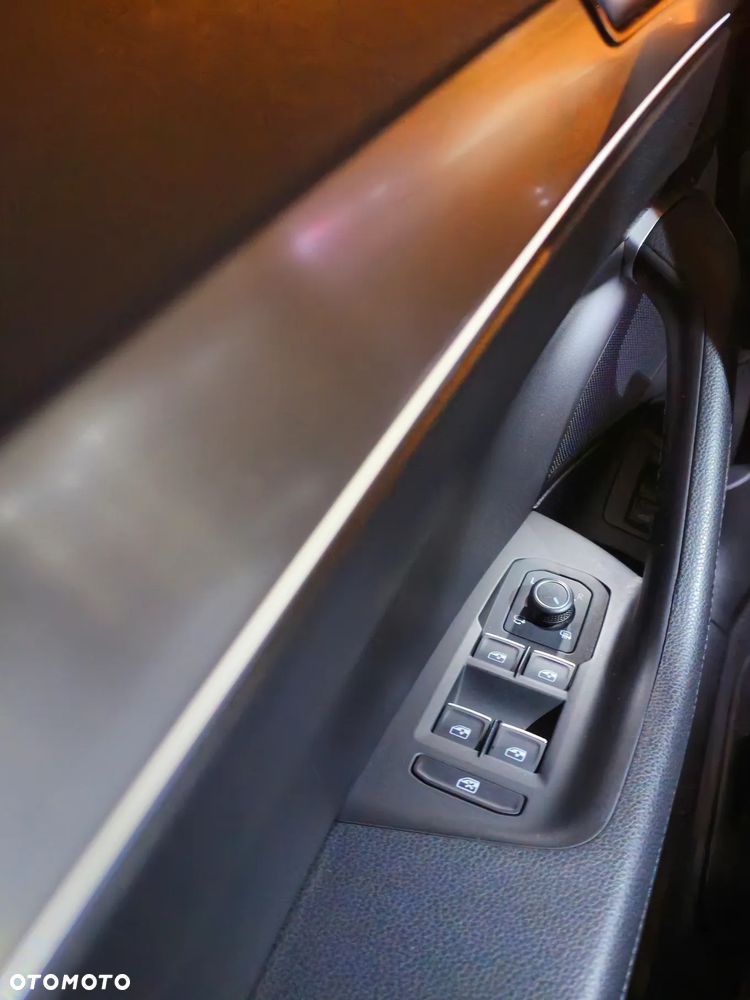 Volkswagen Passat Variant 1.8 TSI BMT Comfortline DSG - 3