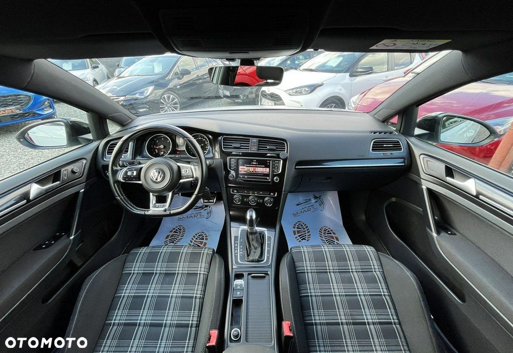 Volkswagen Golf VII 2.0 TDI BMT GTD DSG - 18