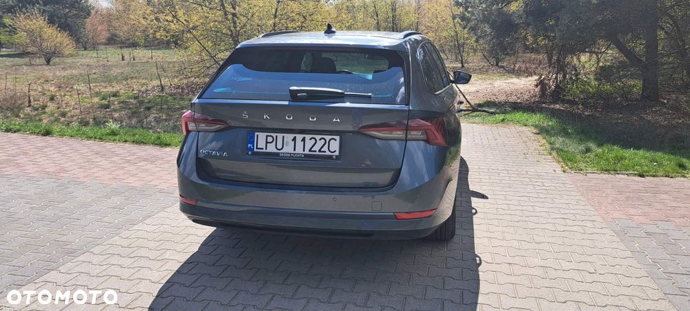 Skoda Octavia 2.0 TDI Ambition - 12