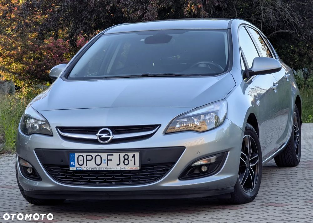 Opel Astra 1.4 T Enjoy - 24