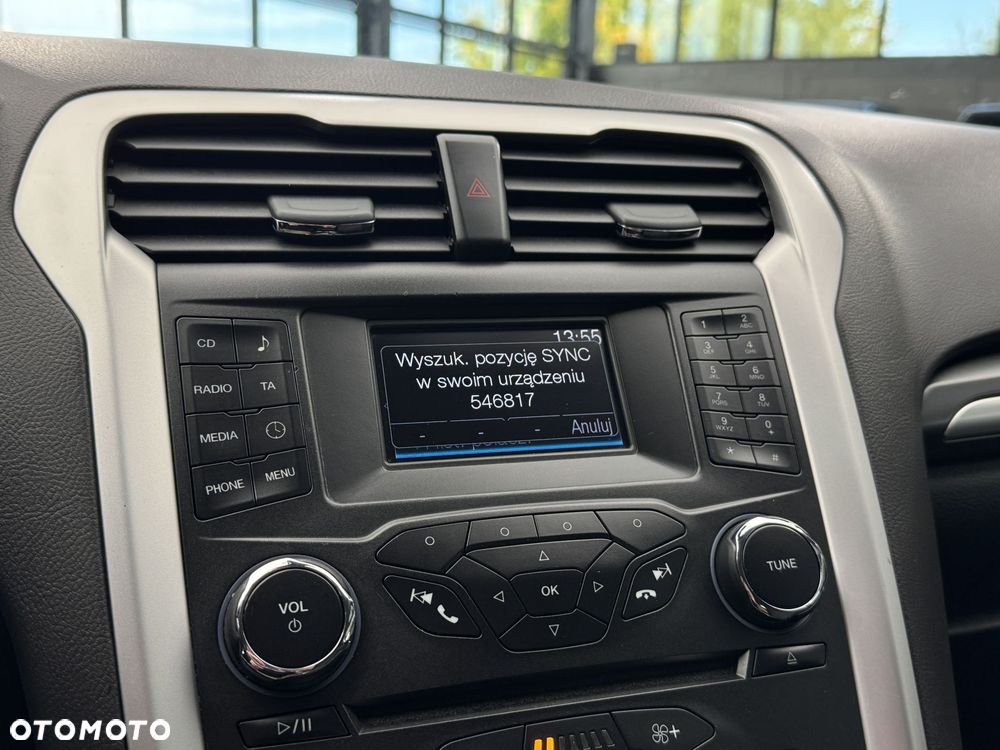 Ford Mondeo - 33