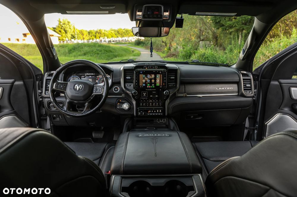 Dodge RAM 1500 5.7 4x4 - 23