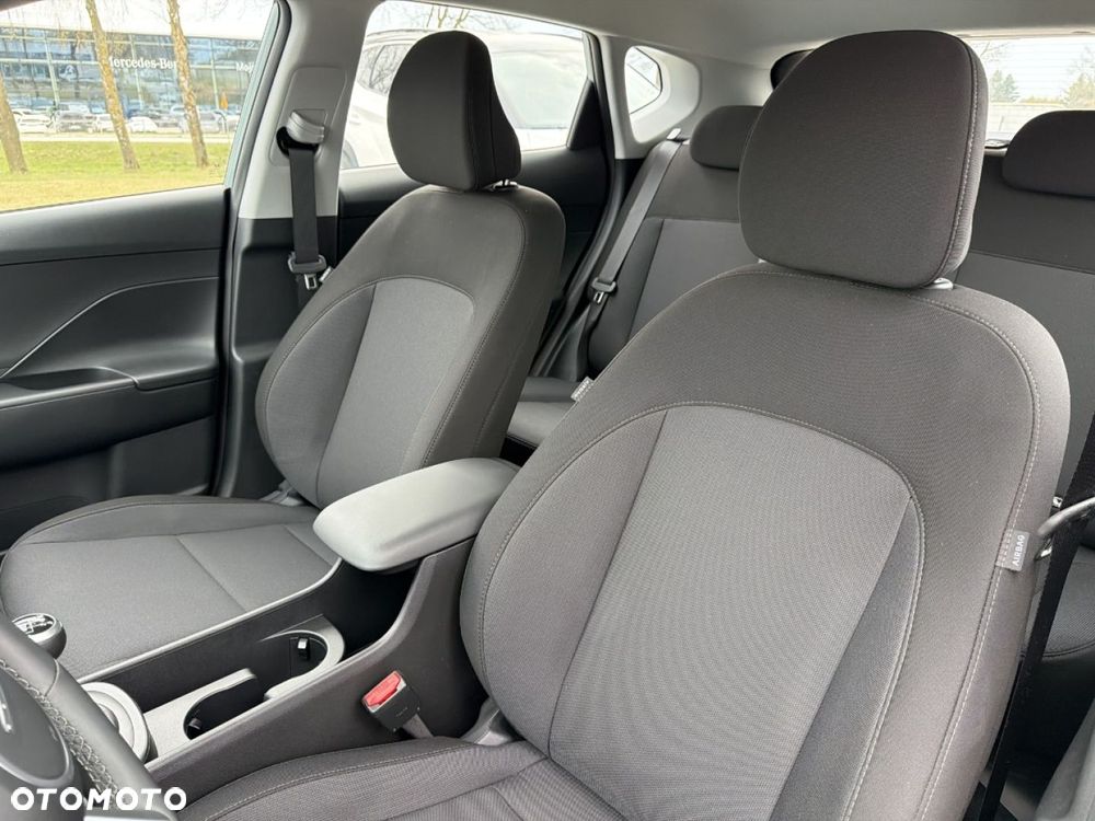 Hyundai Kona - 17