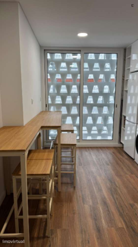 Quarto - localizado em Alvalade Lisbon - Grande imagem: 4/16