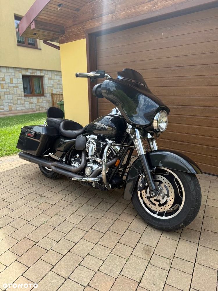 Harley-Davidson Touring Street Glide - 5