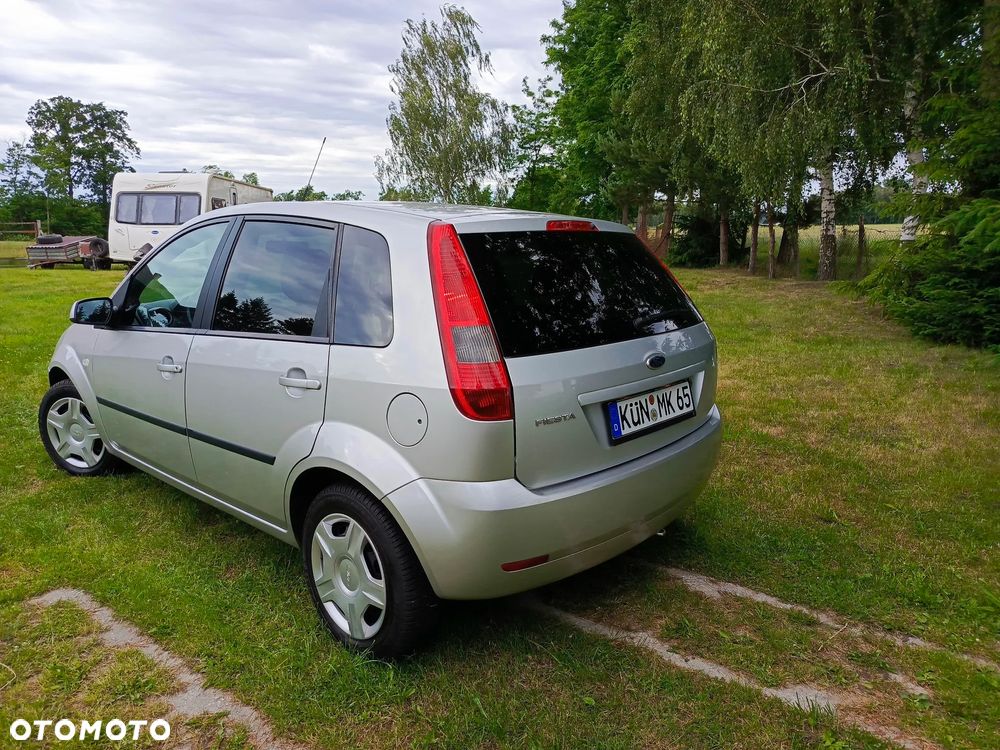 Ford Fiesta 1.4 Connection - 15
