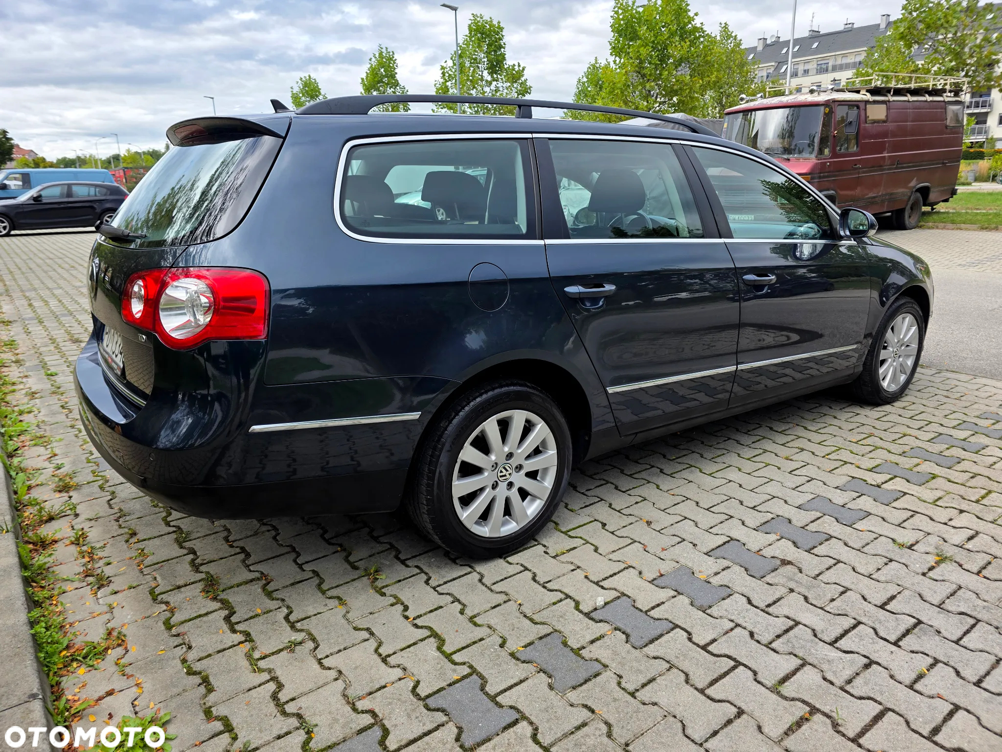 Volkswagen Passat 1.9 TDI Comfortline - 15