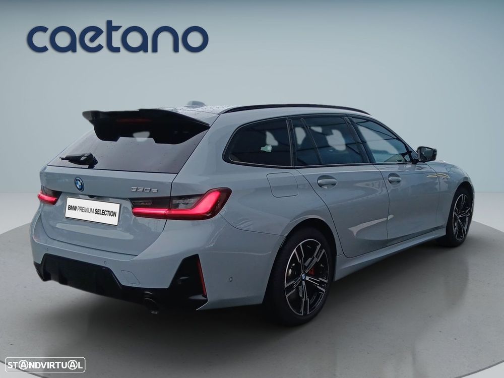 BMW 330 e Pack Desportivo M Auto - 8