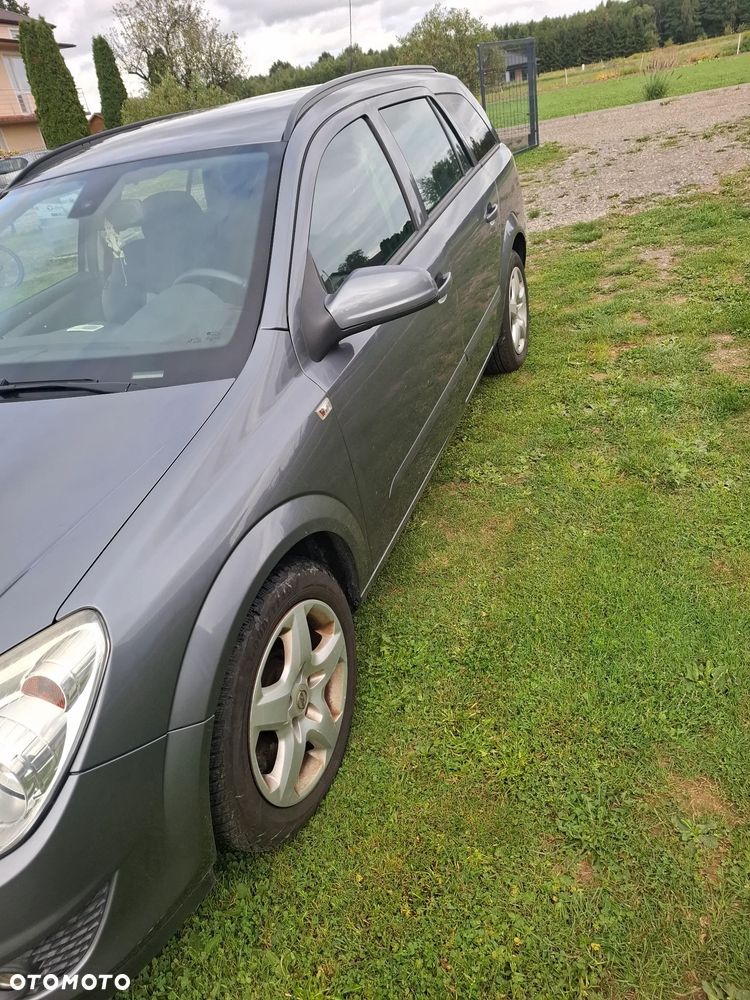 Opel Astra - 4