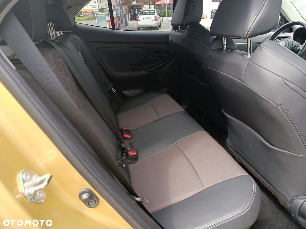 Toyota Yaris Cross - 10