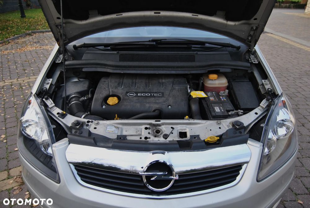 Opel Zafira 1.9 CDTI Cosmo - 15