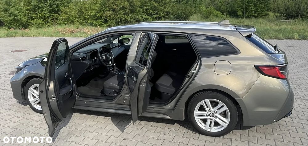 Suzuki Swace 1.8 Hybrid Premium Plus CVT - 3