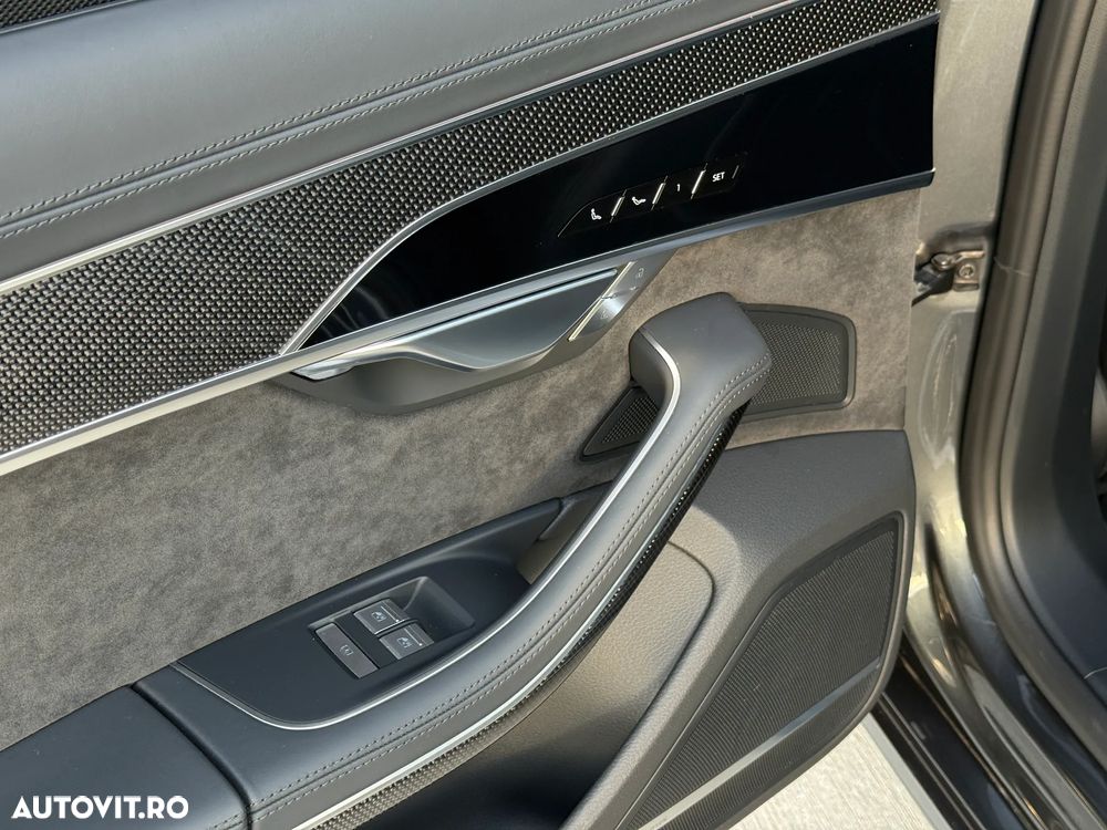 Audi S8 4.0 TFSI quattro Tiptronic - 32
