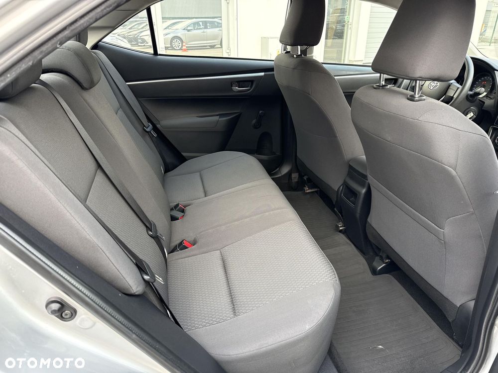 Toyota Corolla 1.4 D-4D Active - 8