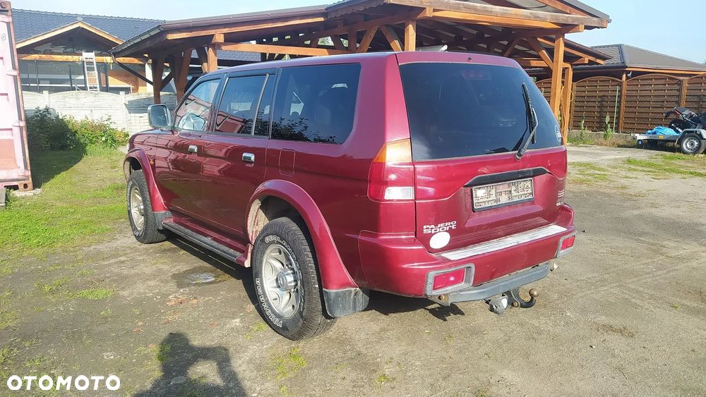 Mitsubishi Pajero Sport 3.0 V6 - 7