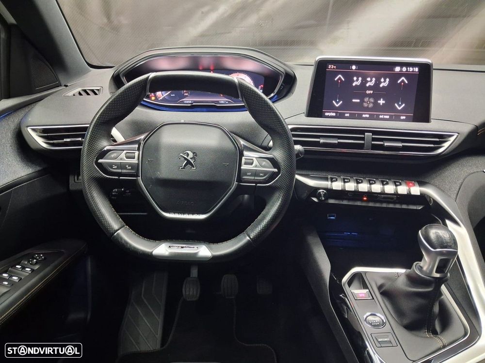 Peugeot 3008 1.2 PureTech GT Line - 11
