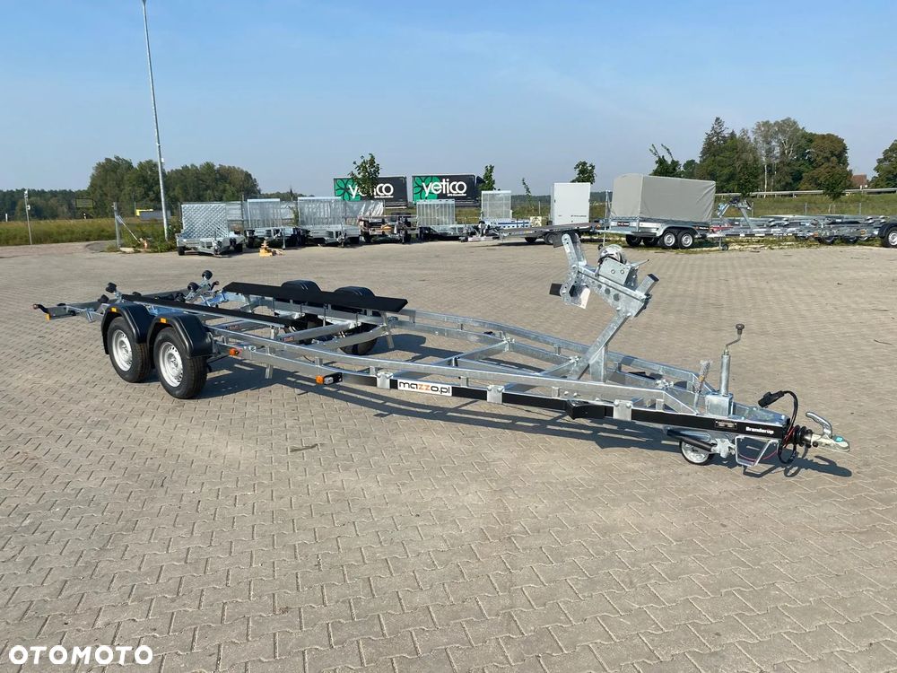 Brenderup Przyczepa pod łódź 7 m DMC2500kg łożyska wodoodporne MOCNA I SOLIDNA PRZYCZEPA PODŁODZIOWA Z PŁOZAMI 2,7M - 4