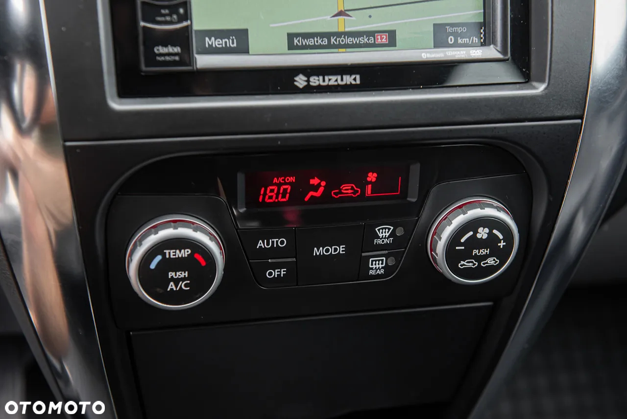 Suzuki SX4 1.6 Premium 4WD - 19