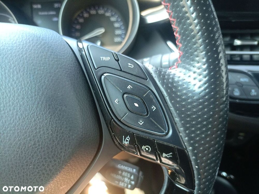 Toyota C-HR 1.8 Hybrid GPF GR Sport - 22