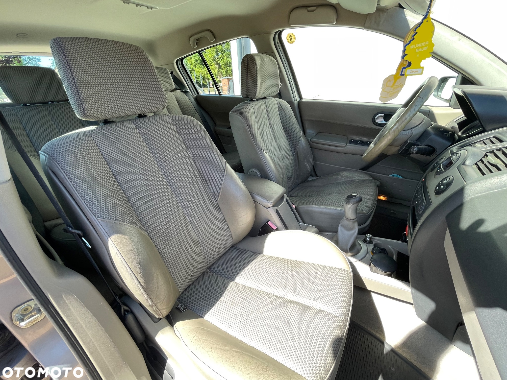 Renault Megane - 5