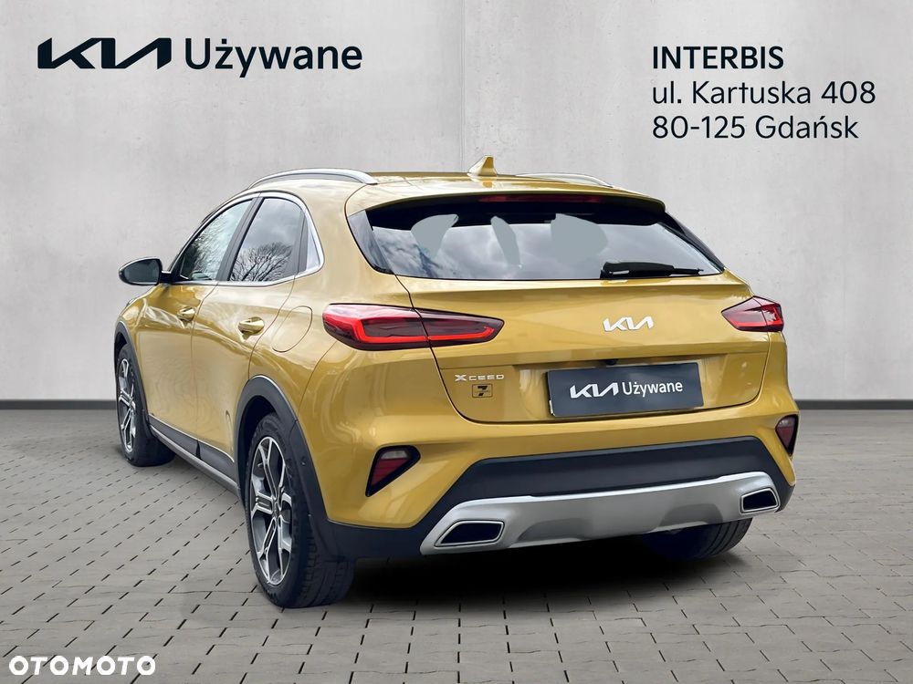 Kia XCeed 1.5 T-GDI Business Line DCT - 3