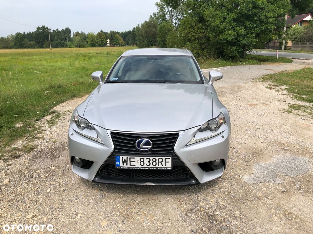 Lexus IS 300h Business - 2