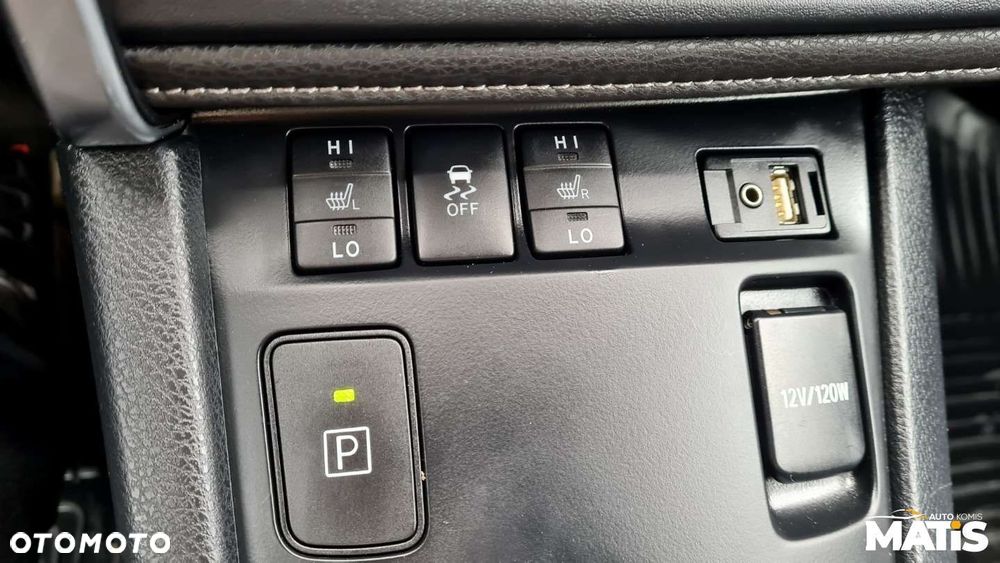 Toyota Auris - 40