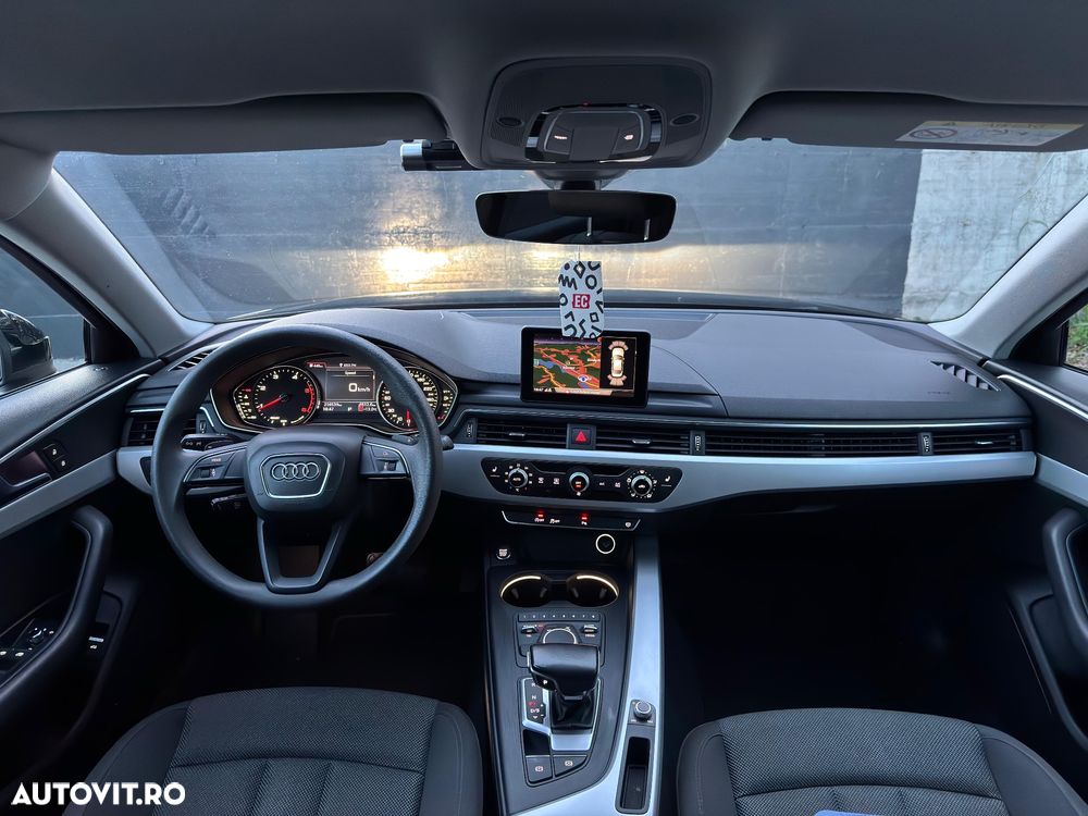 Audi A4 2.0 TDI S tronic - 3