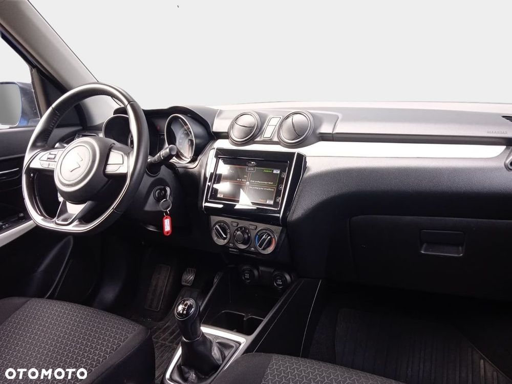Suzuki Swift 1.2 Premium Plus - 31
