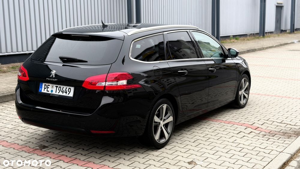 Peugeot 308 PureTech 130 GPF Black Edition - 4