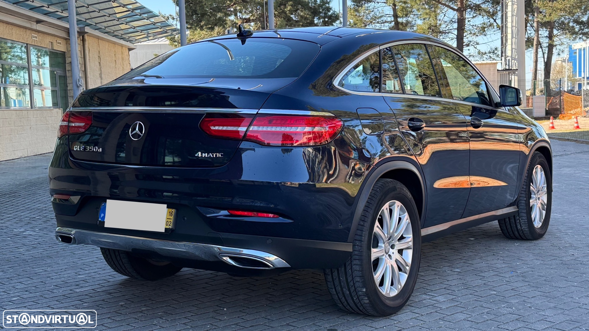 Mercedes-Benz GLE 350 d 4-Matic - 12