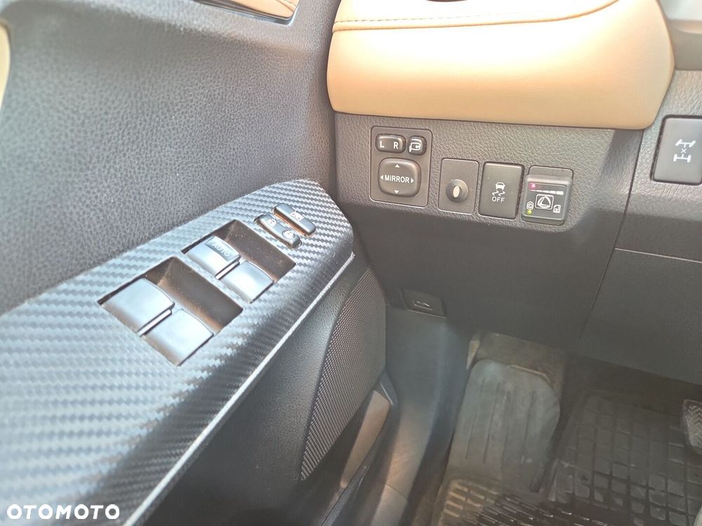 Toyota RAV4 2.0 Premium 4x4 MS - 21