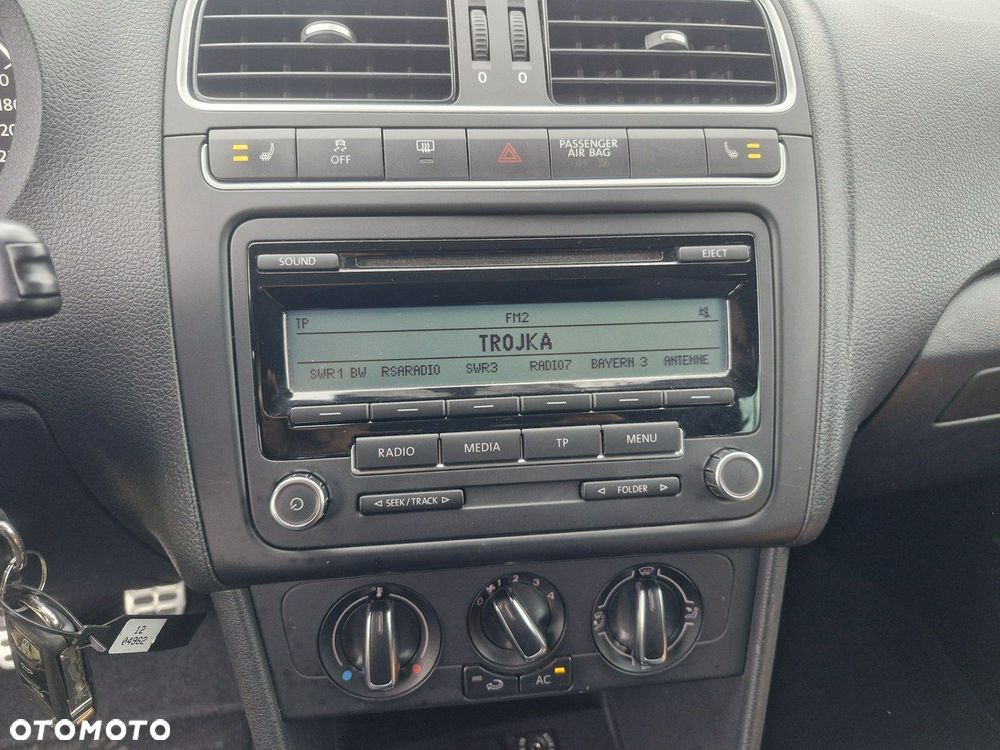 Volkswagen Polo 1.4 16V Comfortline Optimum - 14