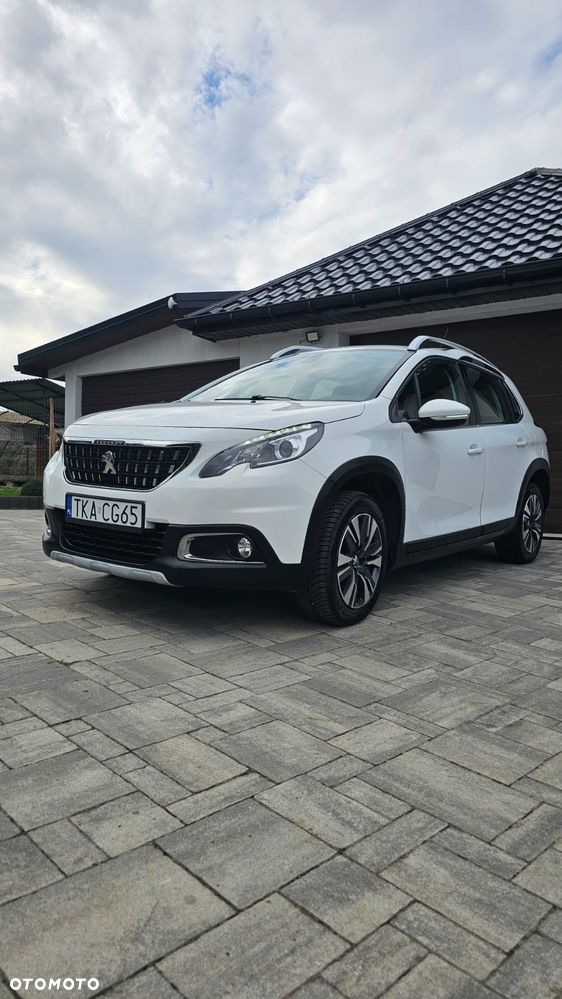 Peugeot 2008 1.2 Pure Tech GPF Allure S&S EAT6 - 2