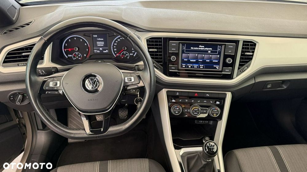 Volkswagen T-Roc - 35
