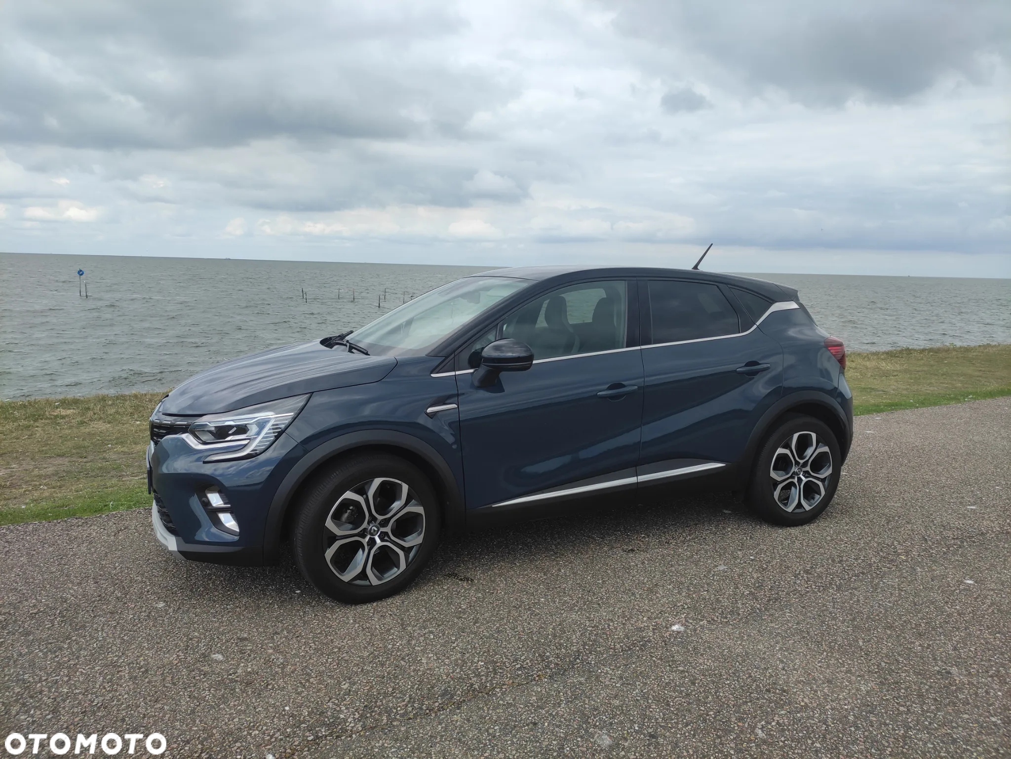 Renault Captur TCe Mild Hybrid 140 EDC GPF TECHNO - 4
