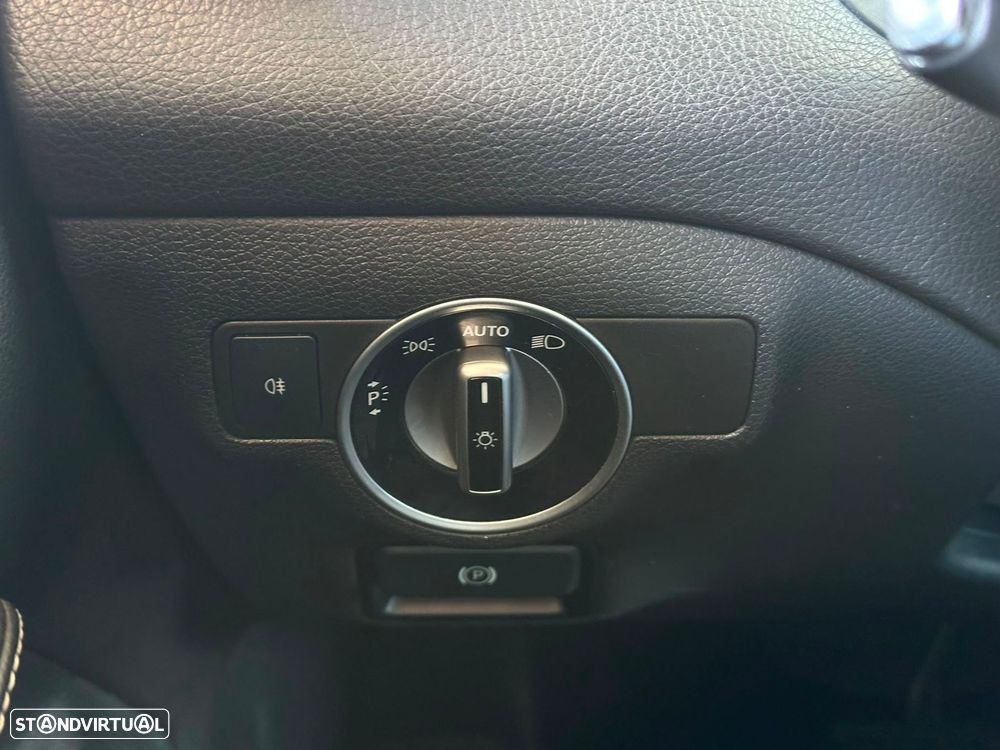 Mercedes-Benz CLA 220 (CDI) d 7G-DCT AMG Line - 15